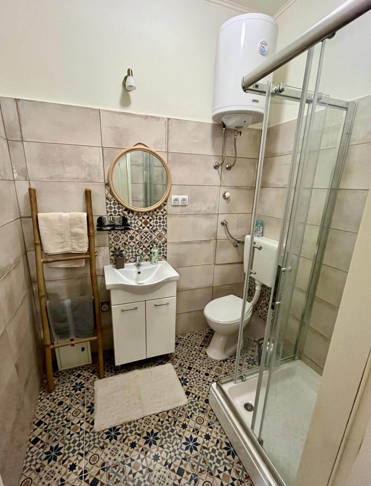 Old Tisa Apartment Senta Экстерьер фото