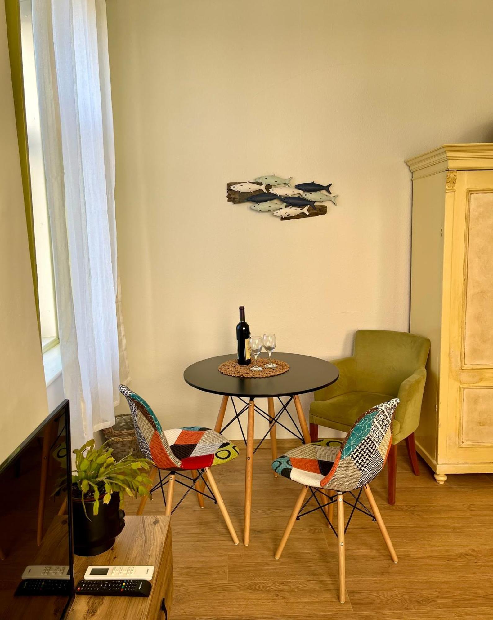 Old Tisa Apartment Senta Экстерьер фото
